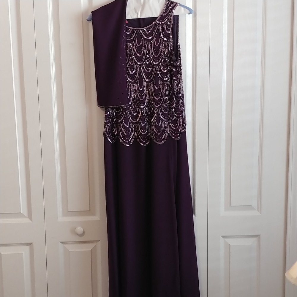 Jkara Mother Of Bride Sleeveless Formal Dress with beaded top and shawl. Size 14
